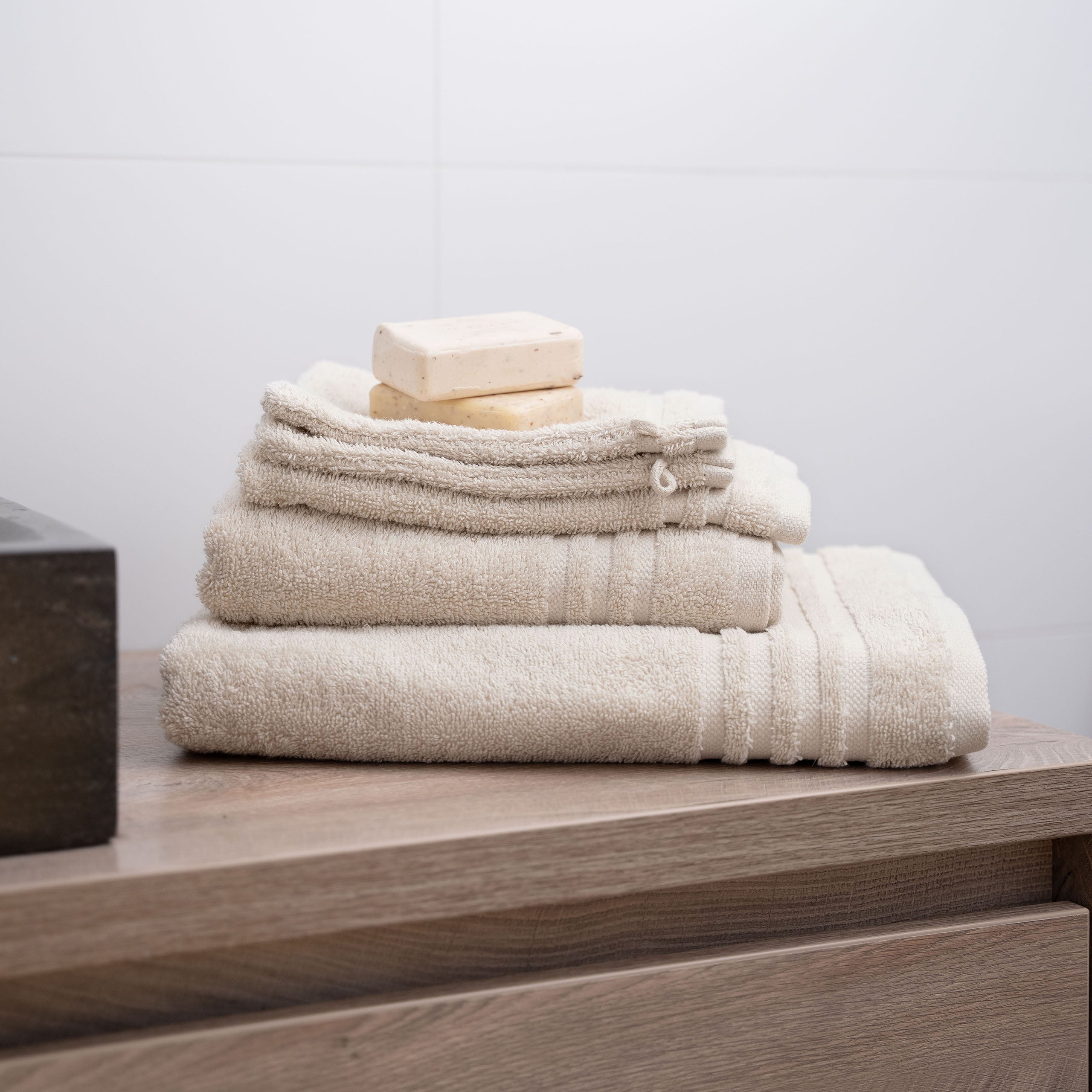 Handdoek Bath Basics 50x100